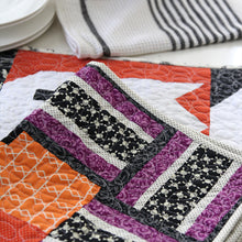 Load image into Gallery viewer, EEK BOO SHRIEK: 8 QUILT BLOCKS, QUILT, TABLE RUNNER, &amp; MINI QUILT INSTRUCTIONS EBOOK (PDF FORMAT)