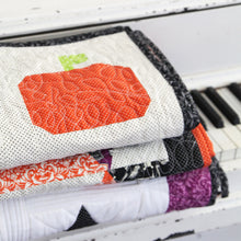 Load image into Gallery viewer, EEK BOO SHRIEK: 8 QUILT BLOCKS, QUILT, TABLE RUNNER, &amp; MINI QUILT INSTRUCTIONS EBOOK (PDF FORMAT)